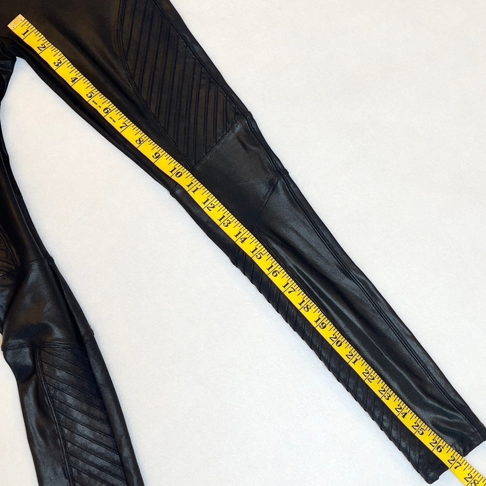 Spanx Faux Leather Moto Leggings Black High Waist Shaping Slimming Pants S/P - Picture 13 of 15